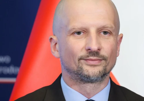 Wiceminister klimatu złożył rezygnację. 