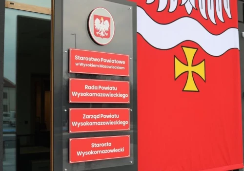 Drogowe wnioski za 170 mln zł, inwestycje i spór o dyrektorów. O czym rozmawiano podczas XXI sesji Rady Powiatu Wysokomazowieckiego?