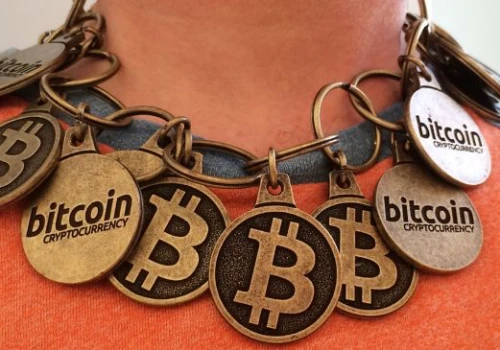 Dlaczego kryptowaluty są lepsze od gotówki?