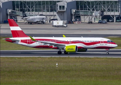 airBaltic z planem na lato 2027. Więcej lotów z Rygi i 257 mln euro finansowania
