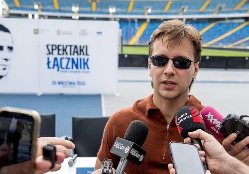 „Łącznik – pieśń o Gerardzie Cieśliku”. Na Stadionie Śląskim powstanie wielkie widowisko o legendarnym meczu z 1957 roku
