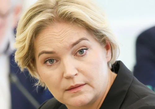Kuriozalne zachowanie Chorosińskiej w sejmie. To on przemawiał, kiedy zaczęła szczekać