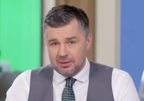 Rachoń rzucił się w pogoń za autem z Ziobrą. Teraz sąd wymierzył mu karę