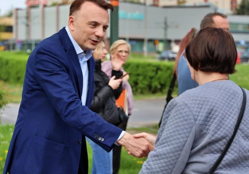 Wielki powrót Gibały. Mimo problemów z podpisami powalczy o Kraków