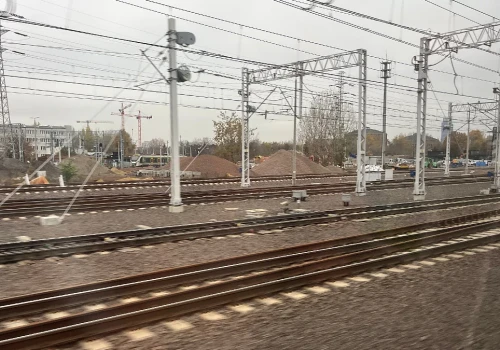 Patrzę na inwestycje na kolei i widzę jeden hamulec. Rząd chce go wreszcie zwolnić