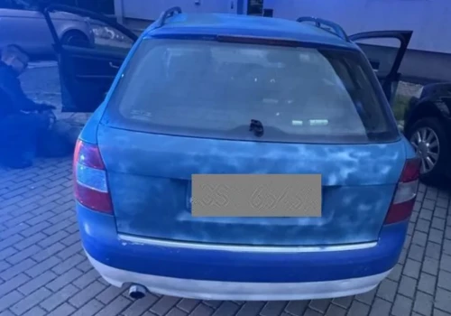 Cztery zakazy prowadzenia i amfetamina w kieszeni. Kierowca Audi trafił do aresztu
