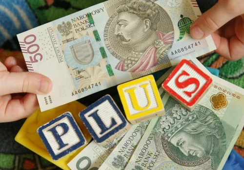 Kindergeld i 800 plus jednocześnie. Jeden szczegół decyduje o wypłacie