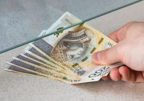 Robisz takie przelewy? Bank pilnie zgłosi to do skarbówki