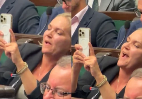 Szczekanie, okrzyki, żucie gumy. Czy tak powinni się zachowywać posłowie?