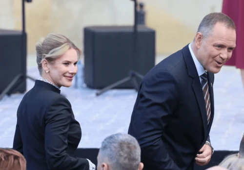 Tak ubrała się Marta Nawrocka na czytanie 