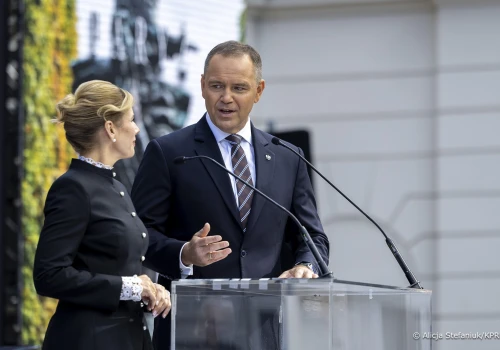 „Dziady” zabrzmiały w całej Polsce. Czytali Nawroccy, czytali też krakowianie