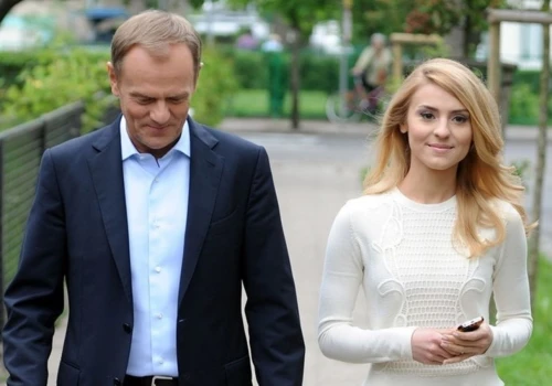 Katarzyna Tusk udzieliła wywiadu w którym opowiedziała o życiu prywatnym i relacji z tatą. Na jaw wyszło wszystko, o czym długo milczała