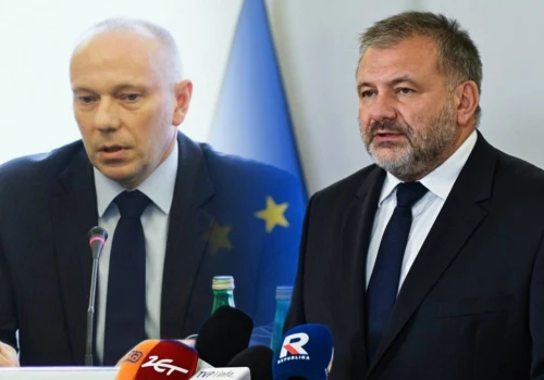 Straż Graniczna nie wypuściła gen. Pytla z kraju. Żurek interweniuje