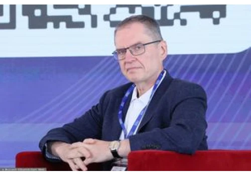 Andrzej Poczobut wraca na Białoruś. 