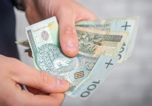 Jest komunikat rządu ws. płacy minimalnej. Tyle najmniej zarobią Polacy od 1 stycznia 2027 roku