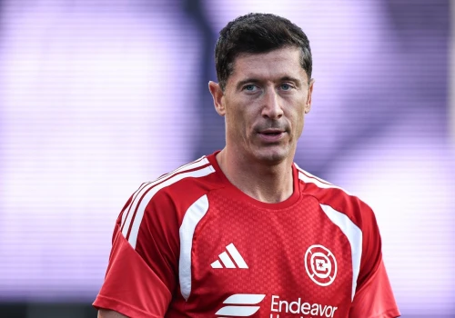 Czy Lewandowski ma prawo wybierać sobie mecze reprezentacji?