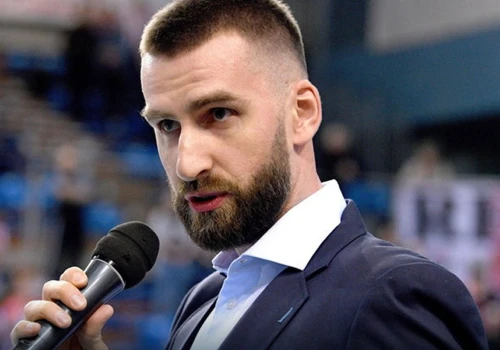 Pani poseł Pasławska, taką grafiką wyrządza pani szkodę środowisku łowieckiemu