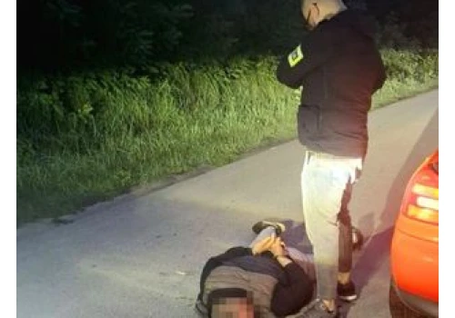 Skierniewice: Wszedł przez uchylone okno. Z domu zniknęła biżuteria za 40 tys. zł
