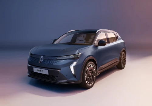 Renault Scenic odświeżony. Zasięg do 640 kilometrów, szybsze ładowanie i nowa tańsza bateria