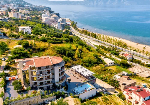 Albania bez zmartiweń 🌊🏖️ Tydzień z wyżywieniem w 3* hotelu za 1999 PLN