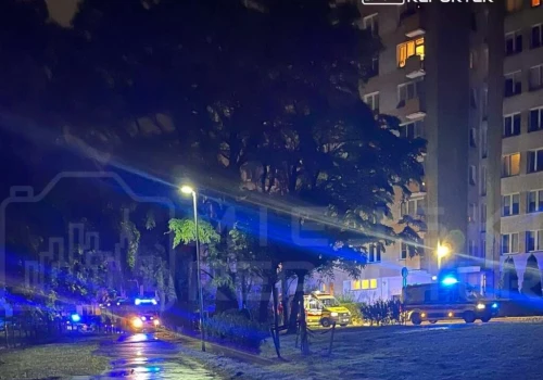 Dramat na Mokotowie. Nie żyje kobieta, która spadła z wysokości