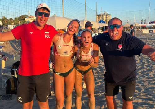 Siatkówka Plażowa: Zuzanna Kudlik/Hanna Lesiewicz z brązowym medalem ME do lat 20!