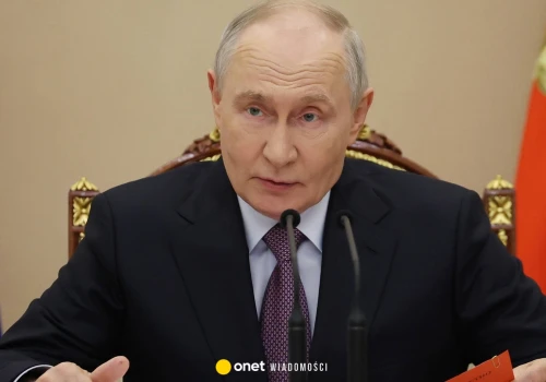 Władimir Putin odznaczył syna czeczeńskiego przywódcy. 