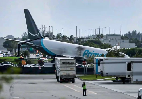 Boeing B767F 21 Air (Amazon Prime Air) wypadł z pasa w Miami