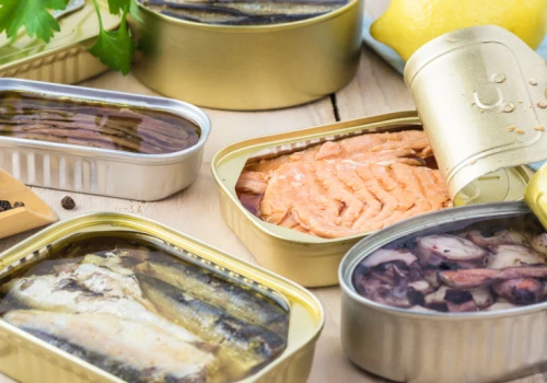 To najzdrowsza ryba w puszce. Dużo omega-3 i mało rtęci