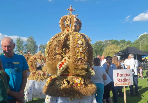 Poręba Radlna jedzie na Dożynki Prezydenckie. Wyjątkowy wieniec będzie reprezentować całą Małopolskę