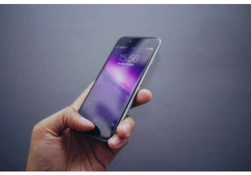 Uwaga na SMS-y. Nadawca zna dane rezerwacji z Booking