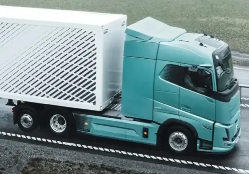 Waberer’s wybrał nowe FH Aero Electric – olbrzymie elektryki na międzynarodowe trasy