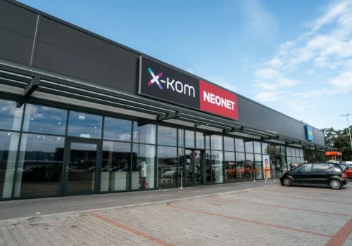 x-kom i NEONET w jednym sklepie. Nowy format ruszył w centrum handlowym
