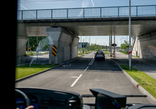 Pociągi górą, tramwaje na Jagodno dołem. Będzie nowy wiadukt nad ulicą Bardzką