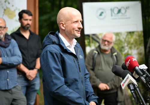 Myśliwi i posłowie koalicji świętują dymisję wiceministra. Wiadomo, kto zastąpi Dorożałę