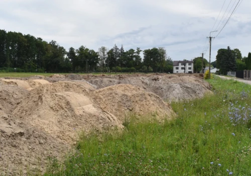 Od 1 tys. do 1 mln zł kary za ziemię na działce. WIOŚ sprawdza każdy metr