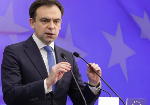 Domański o braku pieniędzy dla TK: Nie ma mowy o żadnym głodzeniu