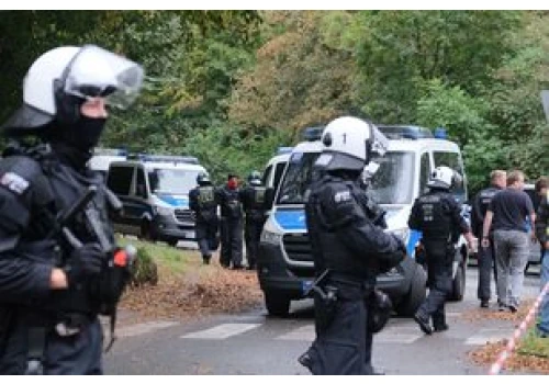 Pilna obława w Niemczech. Policja odkryła wyrzutnie