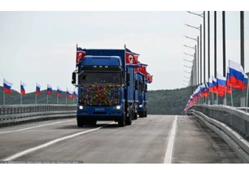 Zbliżenie reżimów. Pierwszy taki most między Rosją a Koreą