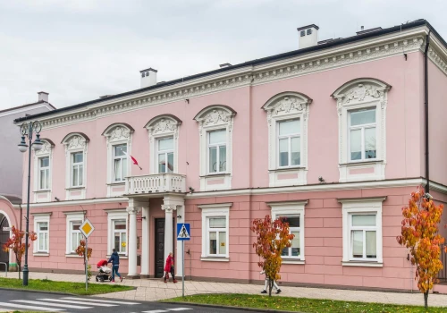 Maczetą zaatakował małżeństwo. Paweł Z. wciąż jest na wolności, prokuratura chce jego aresztowania