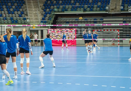 Sparingi radomskich siatkarzy i siatkarek. Czarni lepsi od KPS-u Siedlce, Radomka z dwoma testami w Nowym Dworze