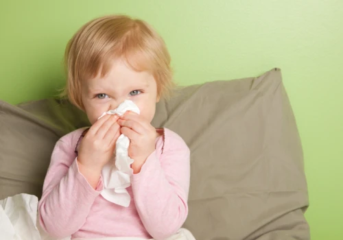 Inhalacje dla dzieci – jak to robić dobrze? Wiek, olejki, bezpieczeństwo