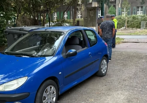 Kompletnie pijany kierowca spowodował kolizję na Alei Korfantego. Nie powinien prowadzić nie tylko z powodu alkoholu