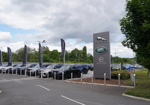 Zwolnienia w Jaguar Land Rover. 4000 osób straci pracę