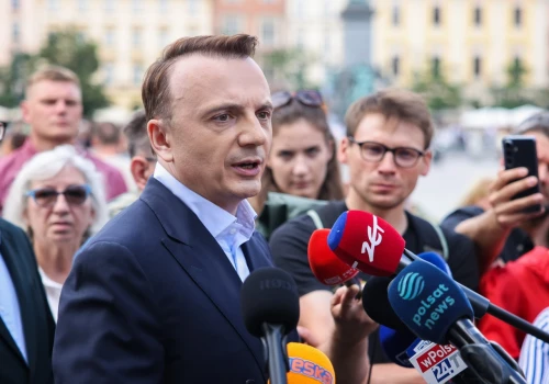 Gibała komentuje brak rejestracji Bocheńczaka. „Czas zmienić przepisy”