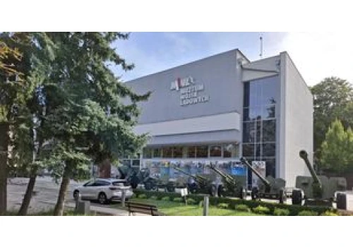 Rozpoczął się proces Marka Z., byłego dyrektora MWL w Bydgoszczy, oskarżonego o wykorzystanie nieletniej