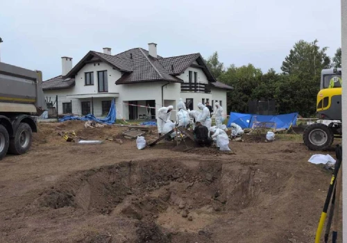 Płody w Lutoryżu. Magdalena H. zostaje w areszcie, śledczy badają tropy z placówek medycznych