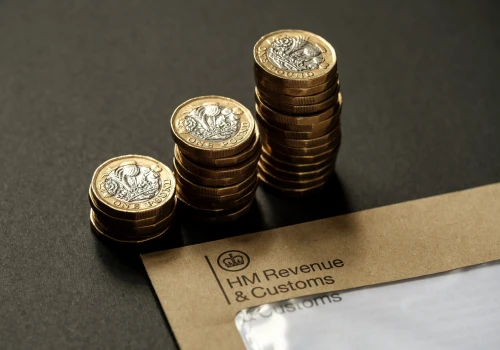Kiedy rodzice muszą zapłacić podatek od Child Benefit? HMRC apeluje o uwagę