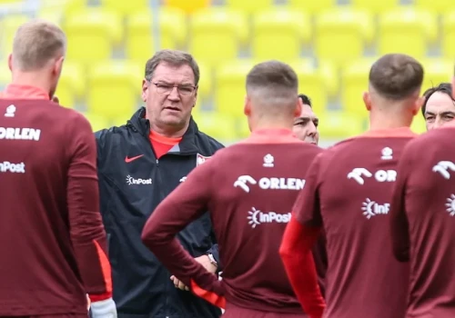 Zabieg serca u reprezentanta Polski. Niepokojąca scena na boisku