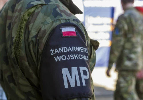 Incydent na terenie jednostki wojskowej. Służby szukają sprawcy